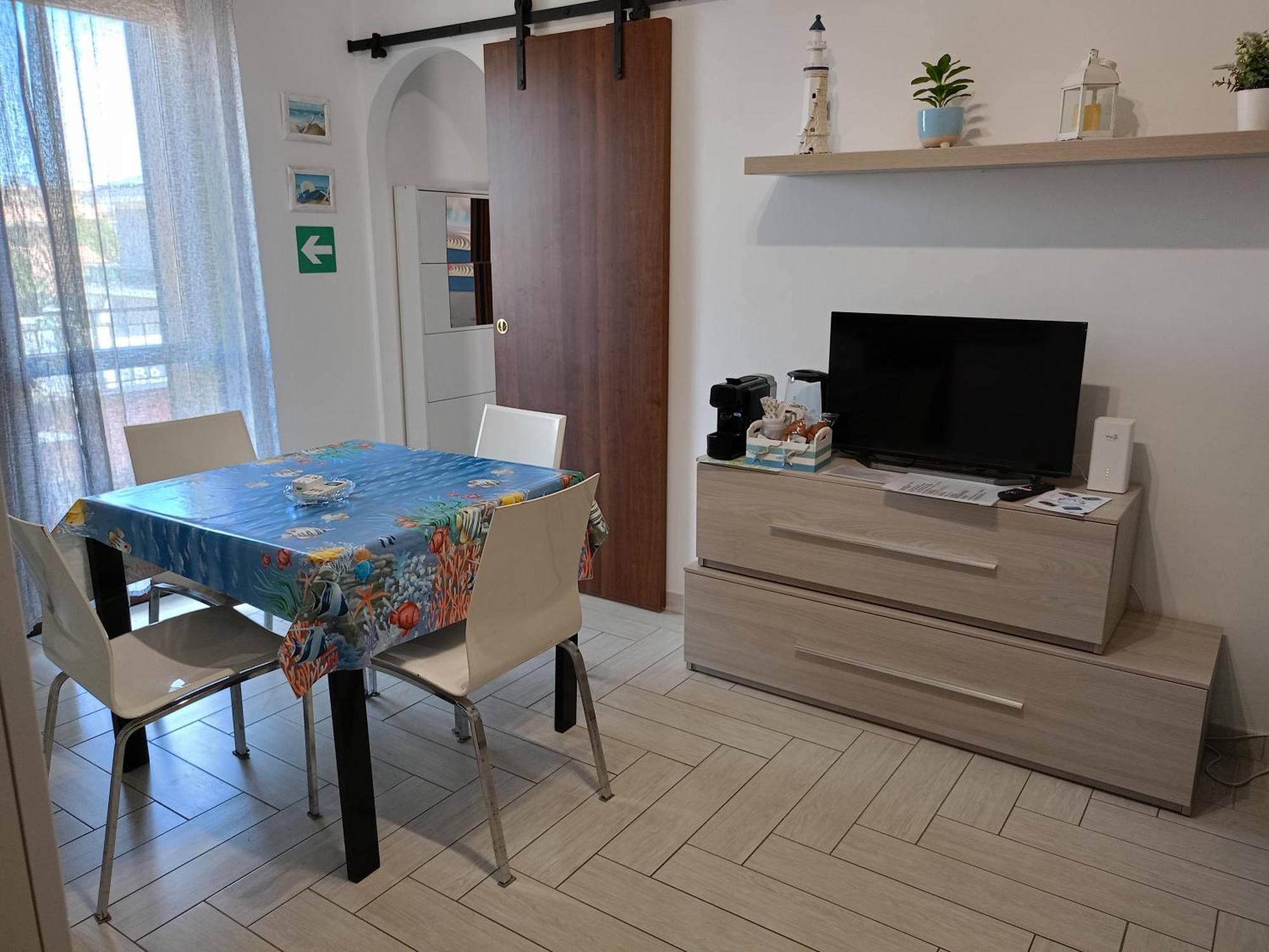 Casa Vacanza Indaco 피우미치노 외부 사진